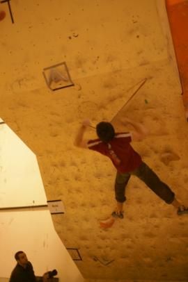 Concurs de bouldering la Natural High, Brasov{[]}Concurs de bouldering la Natural High, Brasov